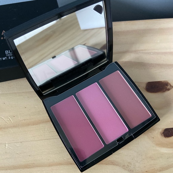 NWT! Anastasia Beverly Hills blush trio - Picture 4 of 5